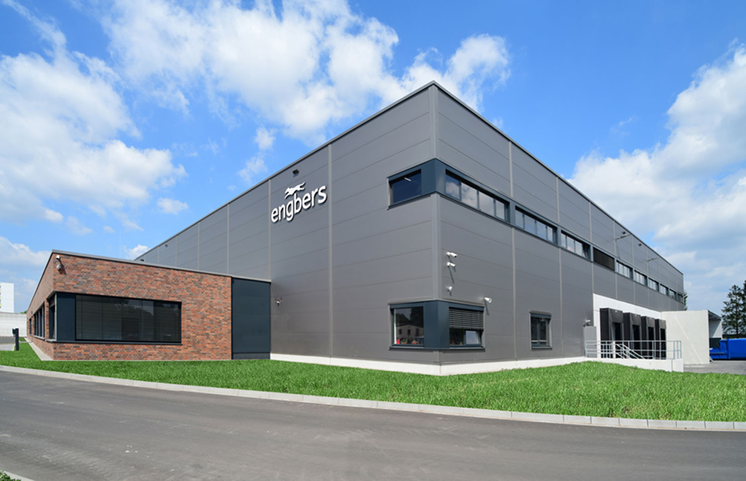 HOFF Referenz Engbers Logistikhalle